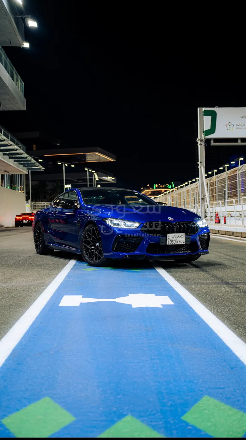 2021 بي ام دبليو الفئة ام إم 8 كومبيتيشن