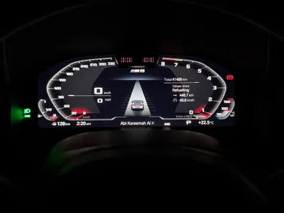 2021 بي ام دبليو الفئة ام إم 8 كومبيتيشن