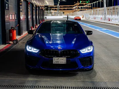 2021 بي ام دبليو الفئة ام إم 8 كومبيتيشن