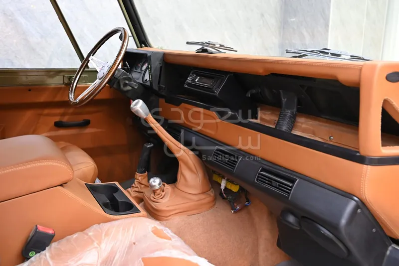 2000 لاند روفر ديفيندر 110