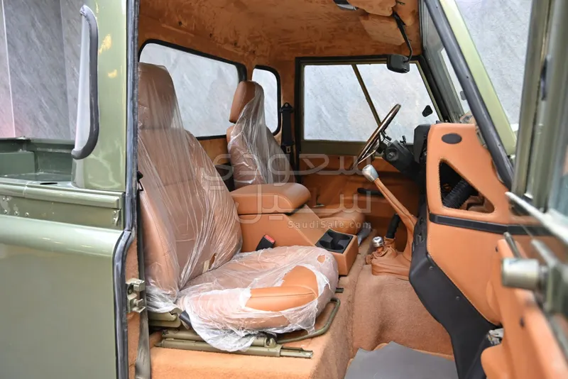 2000 لاند روفر ديفيندر 110