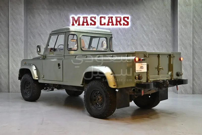 2000 لاند روفر ديفيندر 110