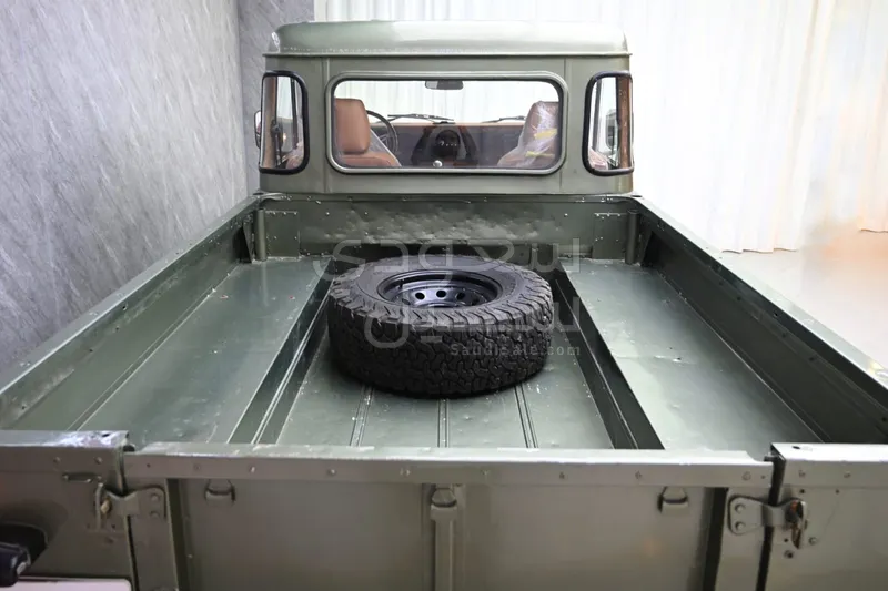 2000 لاند روفر ديفيندر 110