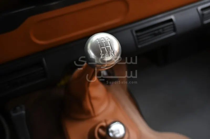 2000 لاند روفر ديفيندر 110