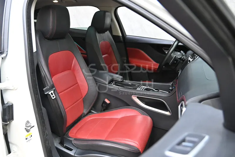 2018 جاكوار اف-بيس ار سبورت