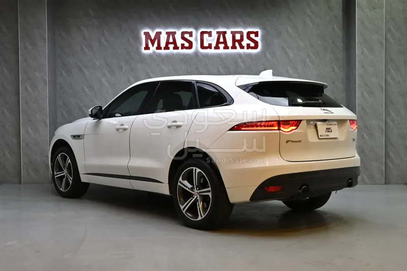 2018 جاكوار اف-بيس ار سبورت