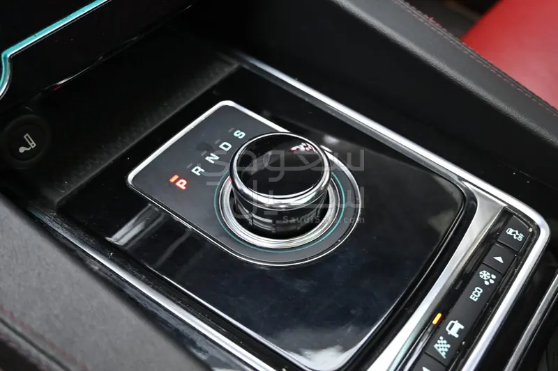 2018 جاكوار اف-بيس ار سبورت