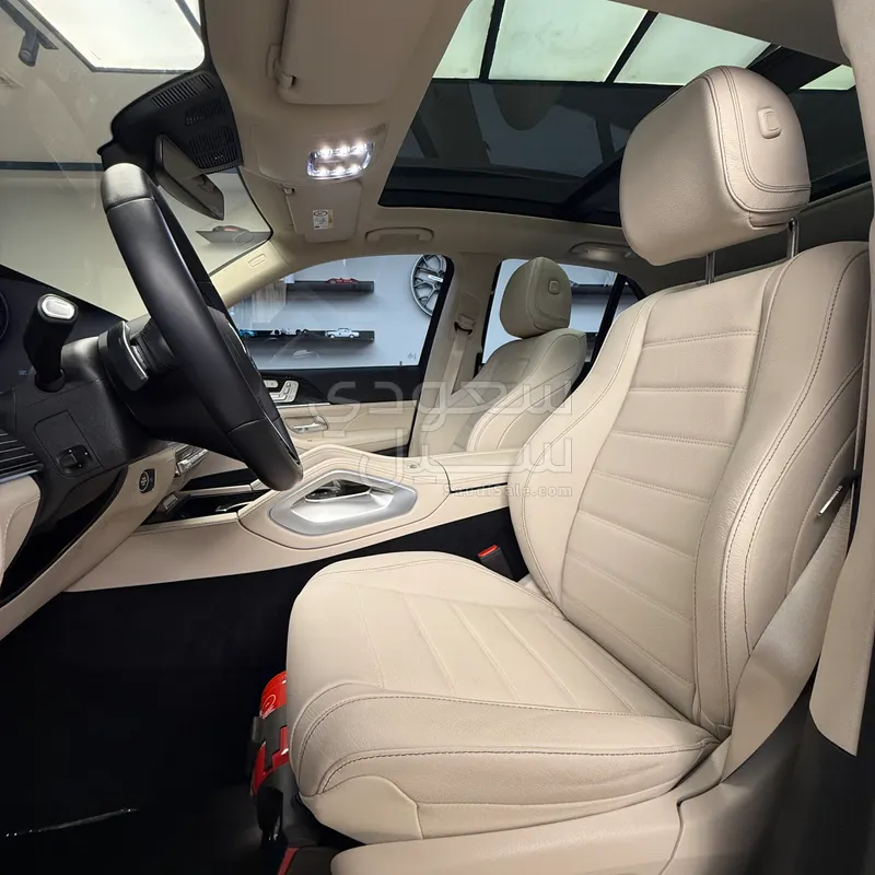 2025 مرسيدس - بنز جي إل إي 450 أي إم جي