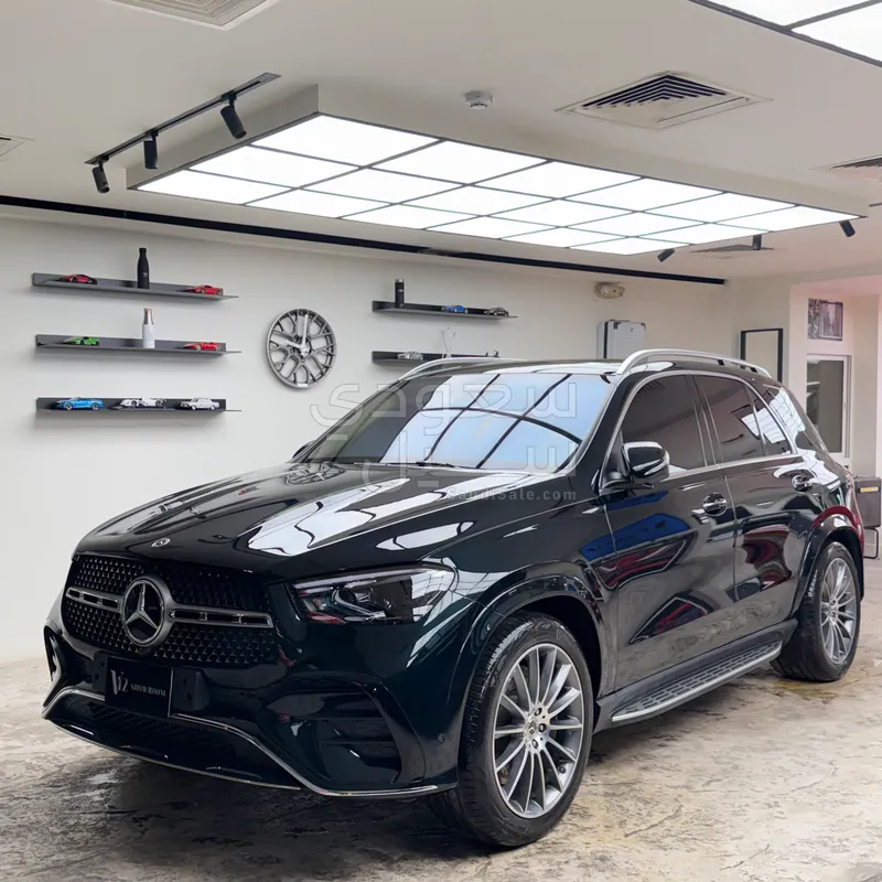 2025 مرسيدس - بنز جي إل إي 450 أي إم جي