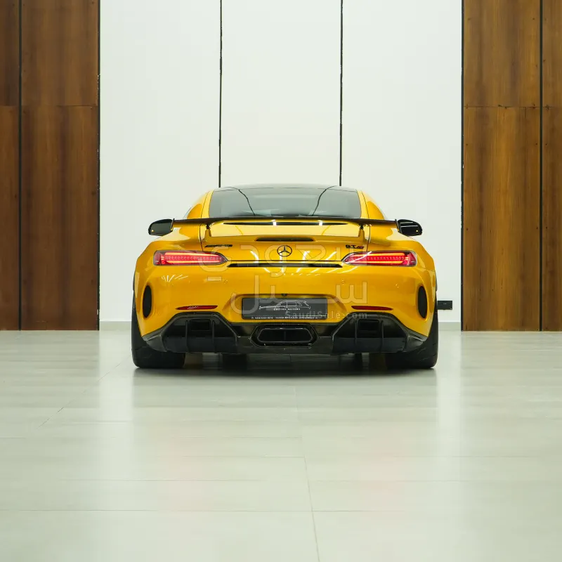 2018 مرسيدس - بنز جي تي أر أي إم جي