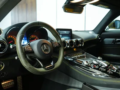 2018 مرسيدس - بنز جي تي أر أي إم جي