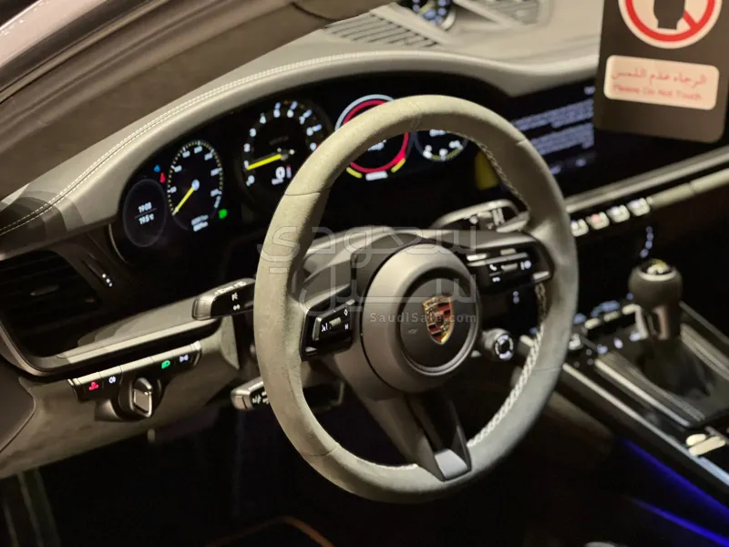 2024 بورش 911 جي تي 3