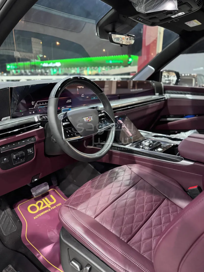 2025 كاديلاك اسكاليد سبورت