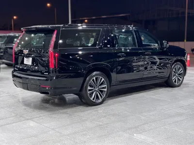 2025 كاديلاك اسكاليد سبورت