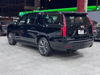 2025 كاديلاك اسكاليد سبورت