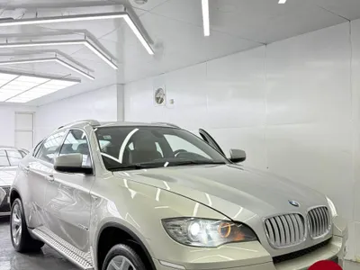 2012 بي ام دبليو الفئة اكس 6 إم 50 أي