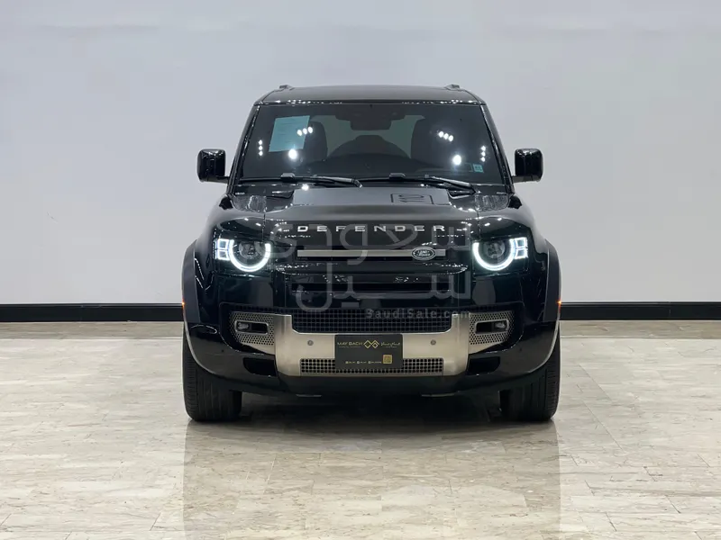 2023 لاند روفر ديفيندر اكس 110