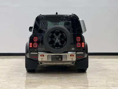 2023 لاند روفر ديفيندر اكس 110