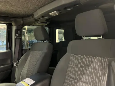 2012 جييب رانجلر صحارى