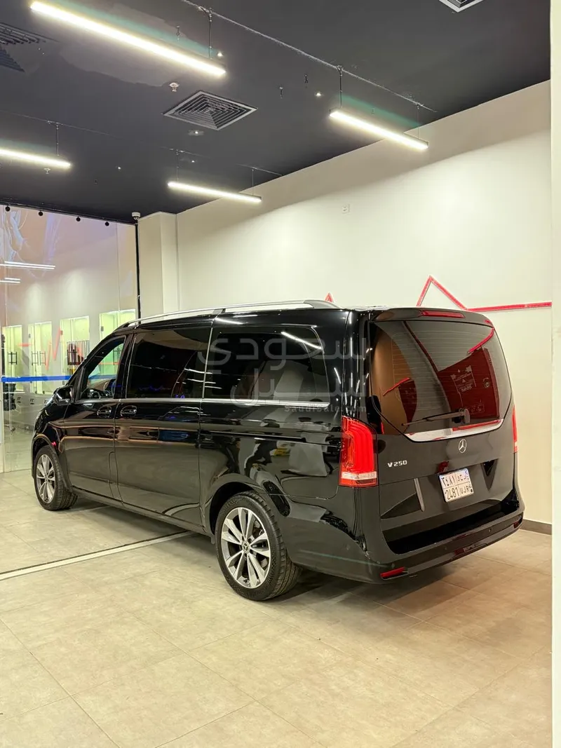 2023 مرسيدس - بنز فيتو