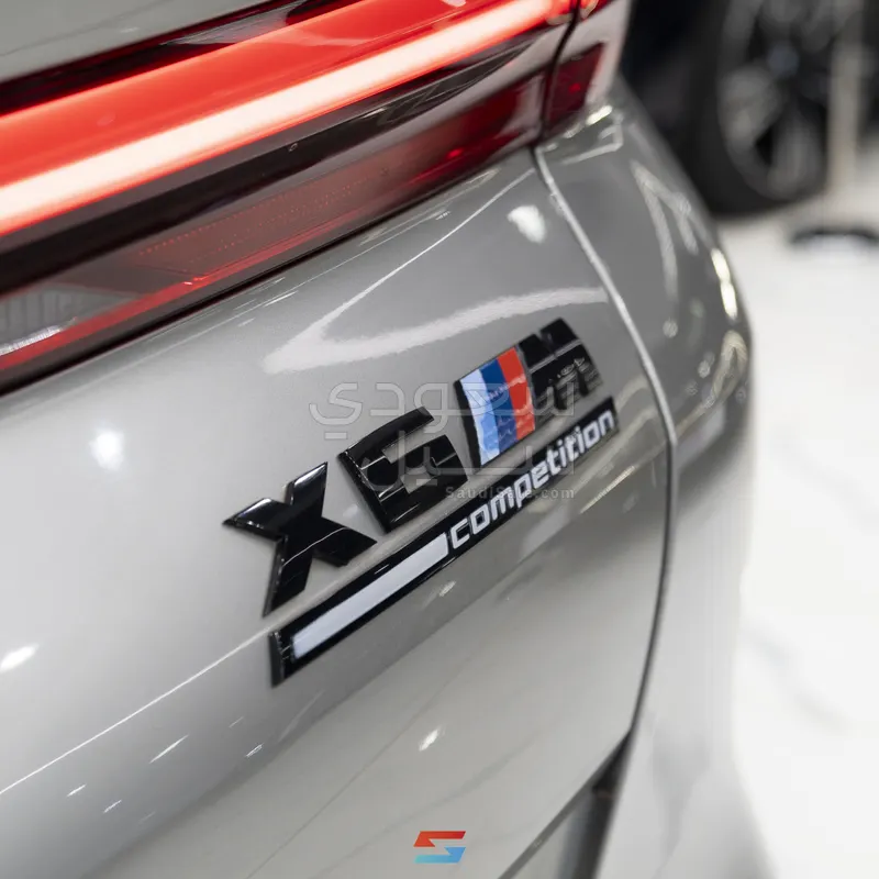 2022 بي ام دبليو الفئة اكس 6 إم كومبيتيشن