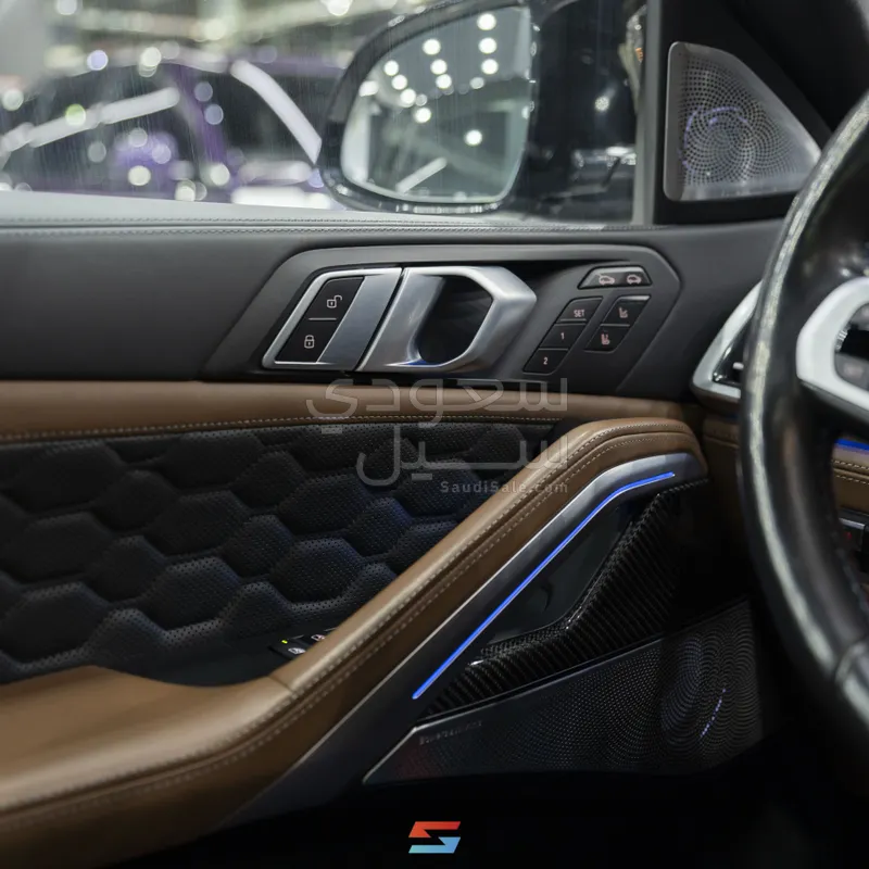 2022 بي ام دبليو الفئة اكس 6 إم كومبيتيشن