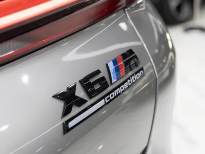 2022 بي ام دبليو الفئة اكس 6 إم كومبيتيشن