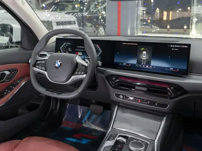 2025 بي ام دبليو الفئة الثالثة 318 أي