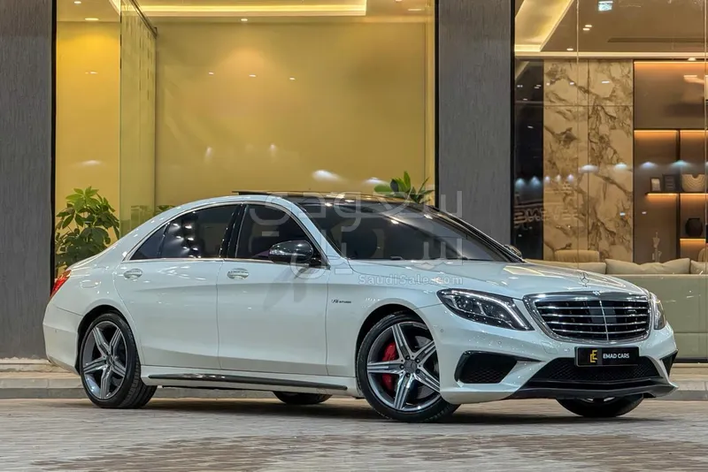 2015 مرسيدس - بنز إس 63 كوبيه