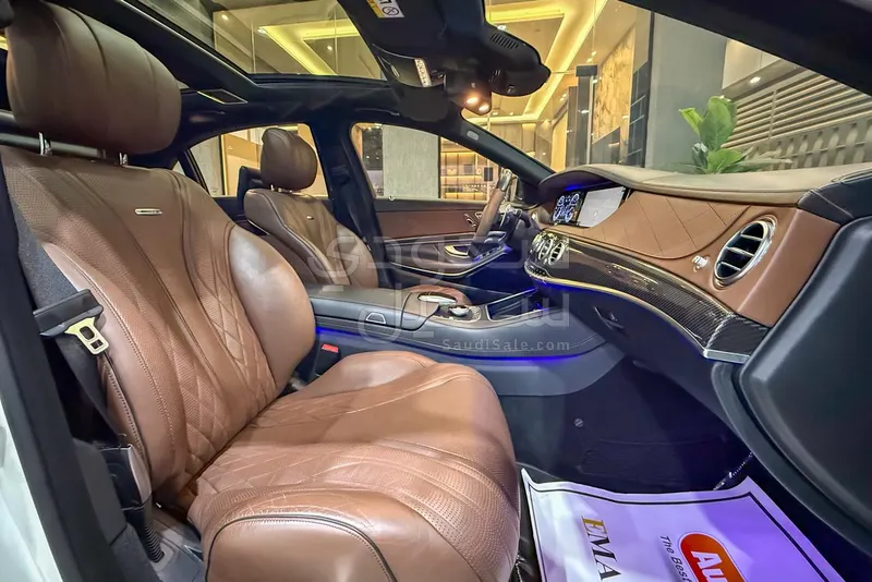 2015 مرسيدس - بنز إس 63 كوبيه