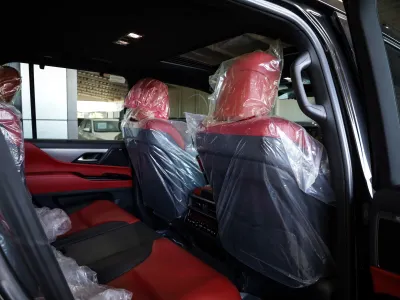 2024 لكزس إل إكس 600 إف