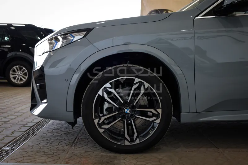 2026 بي ام دبليو الفئة اكس 2