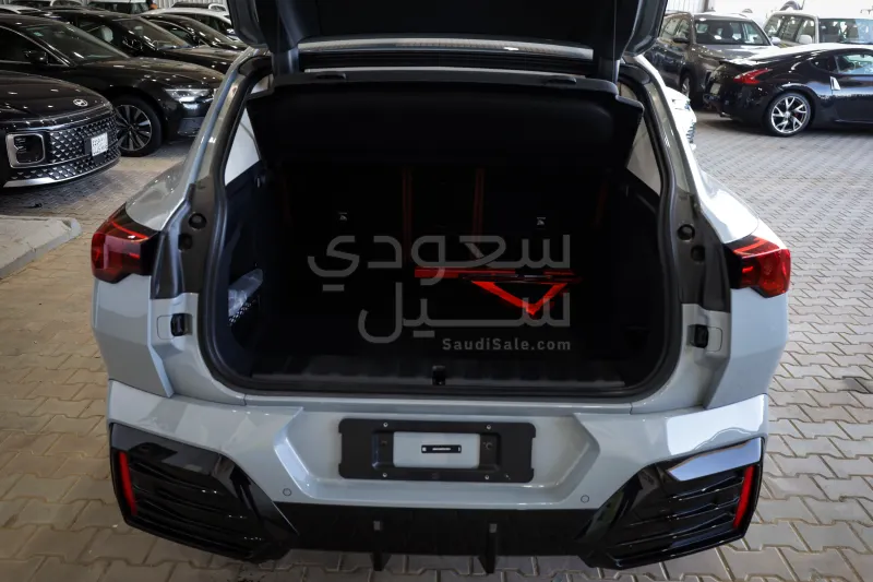 2026 بي ام دبليو الفئة اكس 2