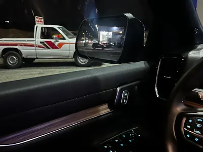 2025 فورد ايفرست اكس ال تي