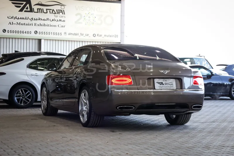 2014 بنتلي كونتيننتل فلاينج سبير