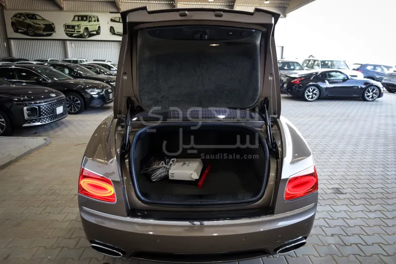 2014 بنتلي كونتيننتل فلاينج سبير