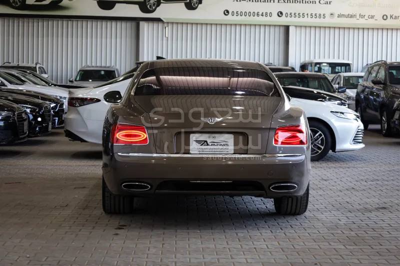 2014 بنتلي كونتيننتل فلاينج سبير