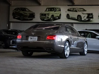 2014 بنتلي كونتيننتل فلاينج سبير