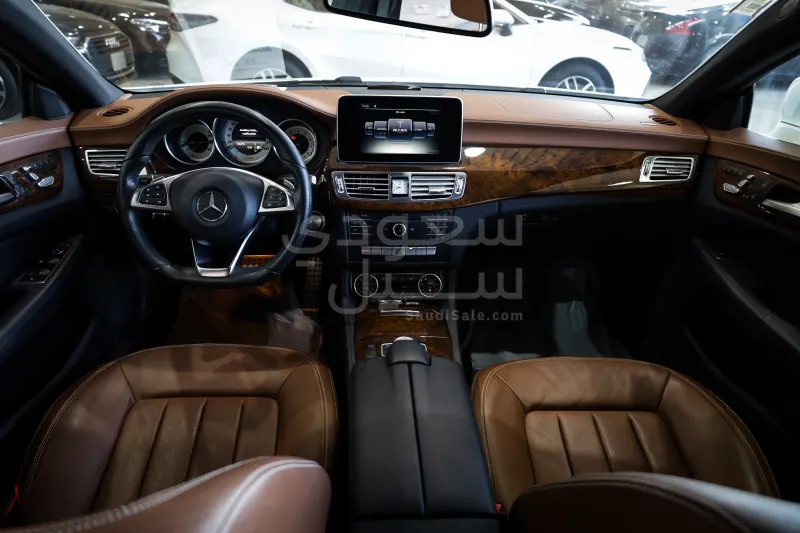 2015 مرسيدس - بنز سي إل إس 400