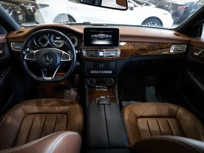 2015 مرسيدس - بنز سي إل إس 400