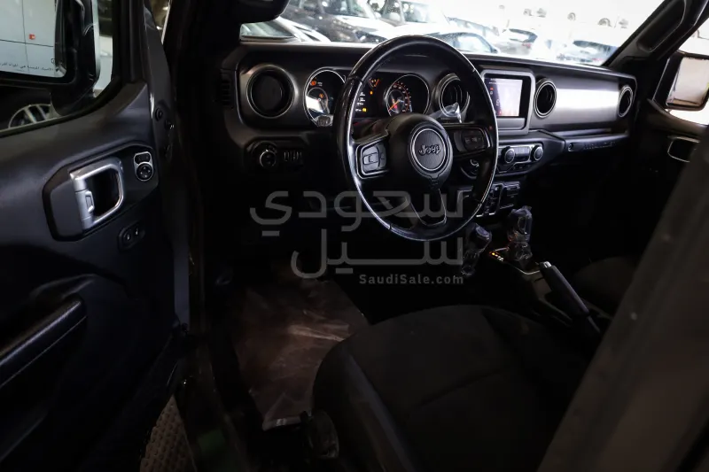 2021 جييب رانجلر سبورت