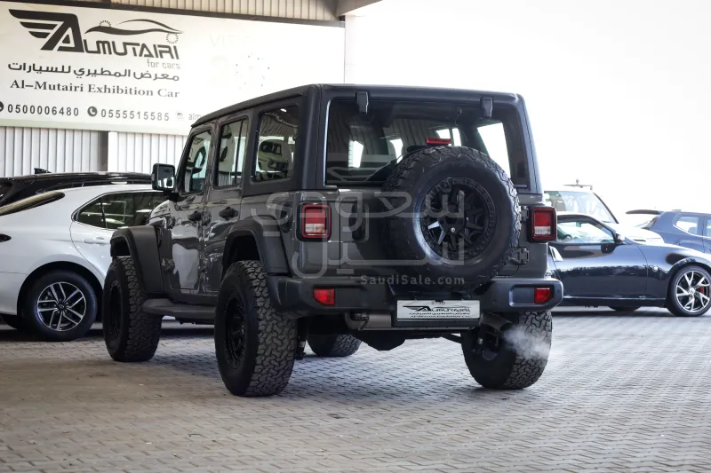 2021 جييب رانجلر سبورت