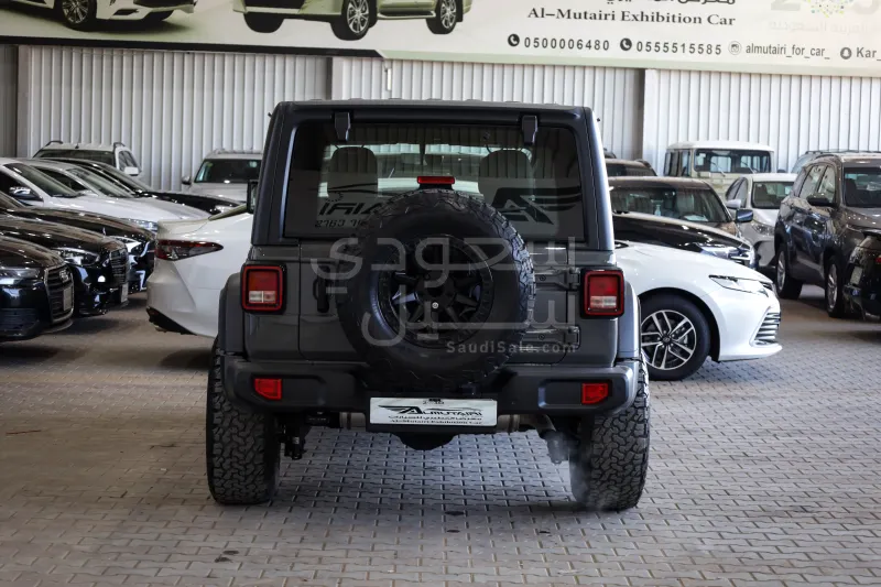 2021 جييب رانجلر سبورت