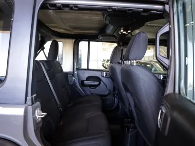 2021 جييب رانجلر سبورت