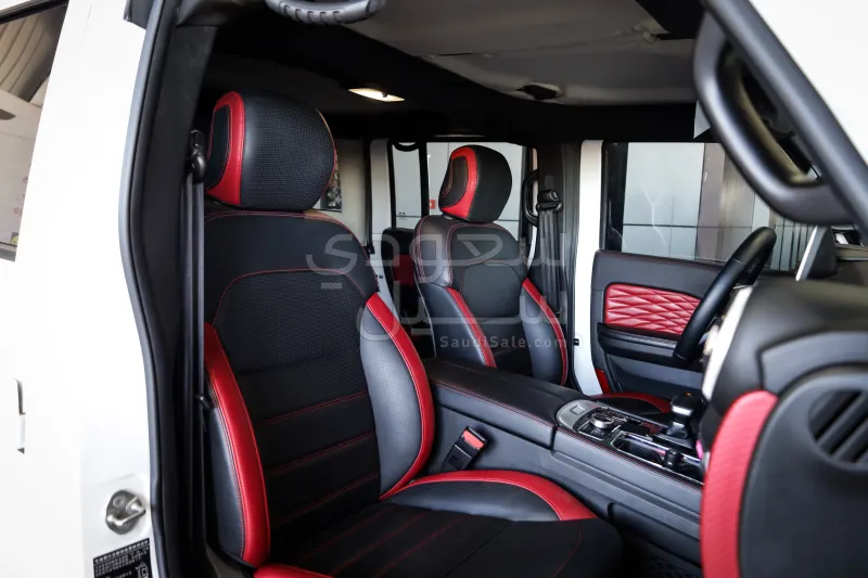 2023 بايك بي جاي 40 اس