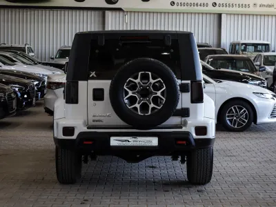 2023 بايك بي جاي 40 اس