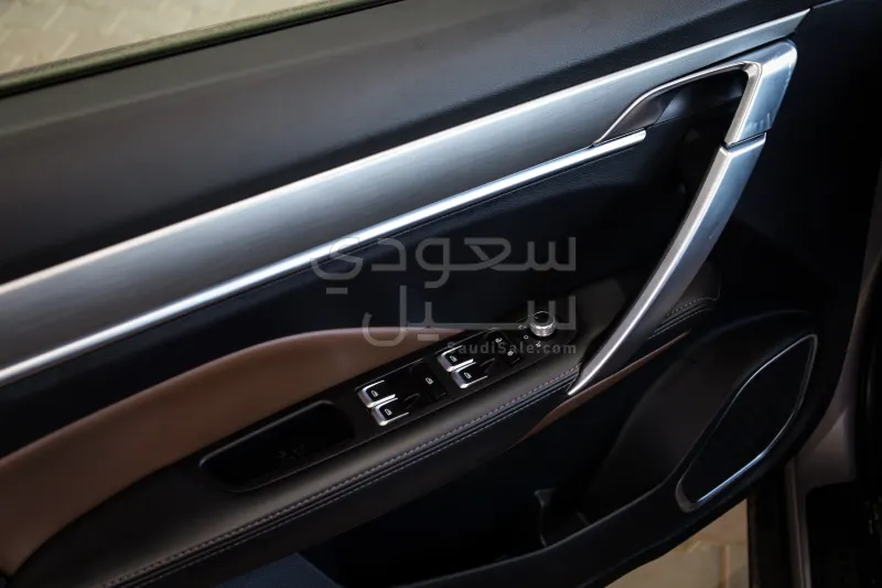 2020 جيلي كولراي