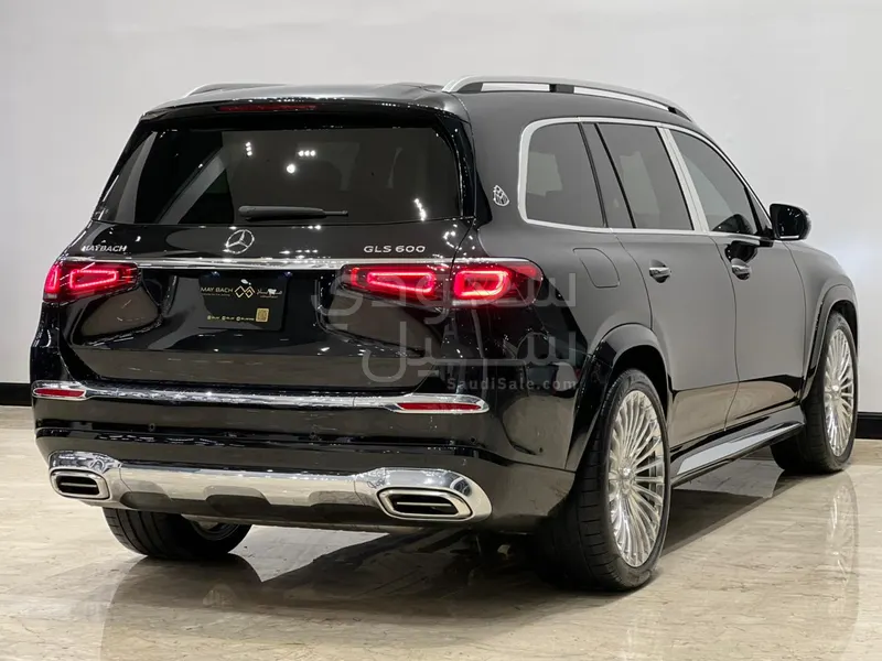 2023 مرسيدس - بنز جي إل إس 600 مايباخ