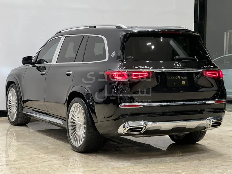 2023 مرسيدس - بنز جي إل إس 600 مايباخ