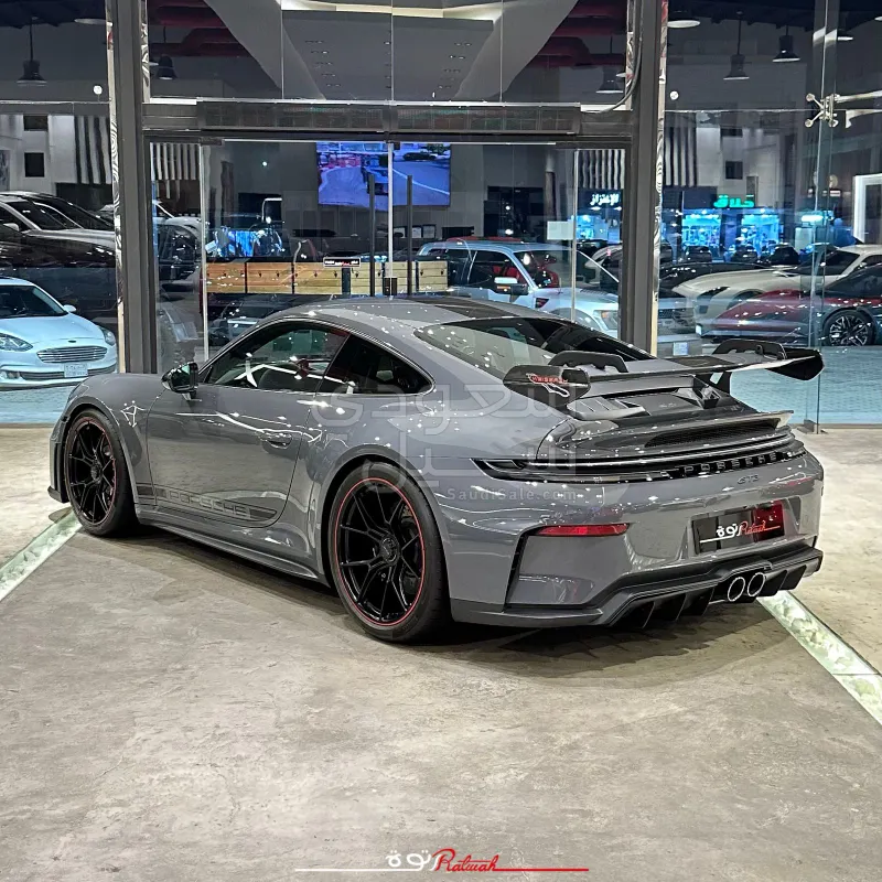 2025 بورش 911 جي تي 3